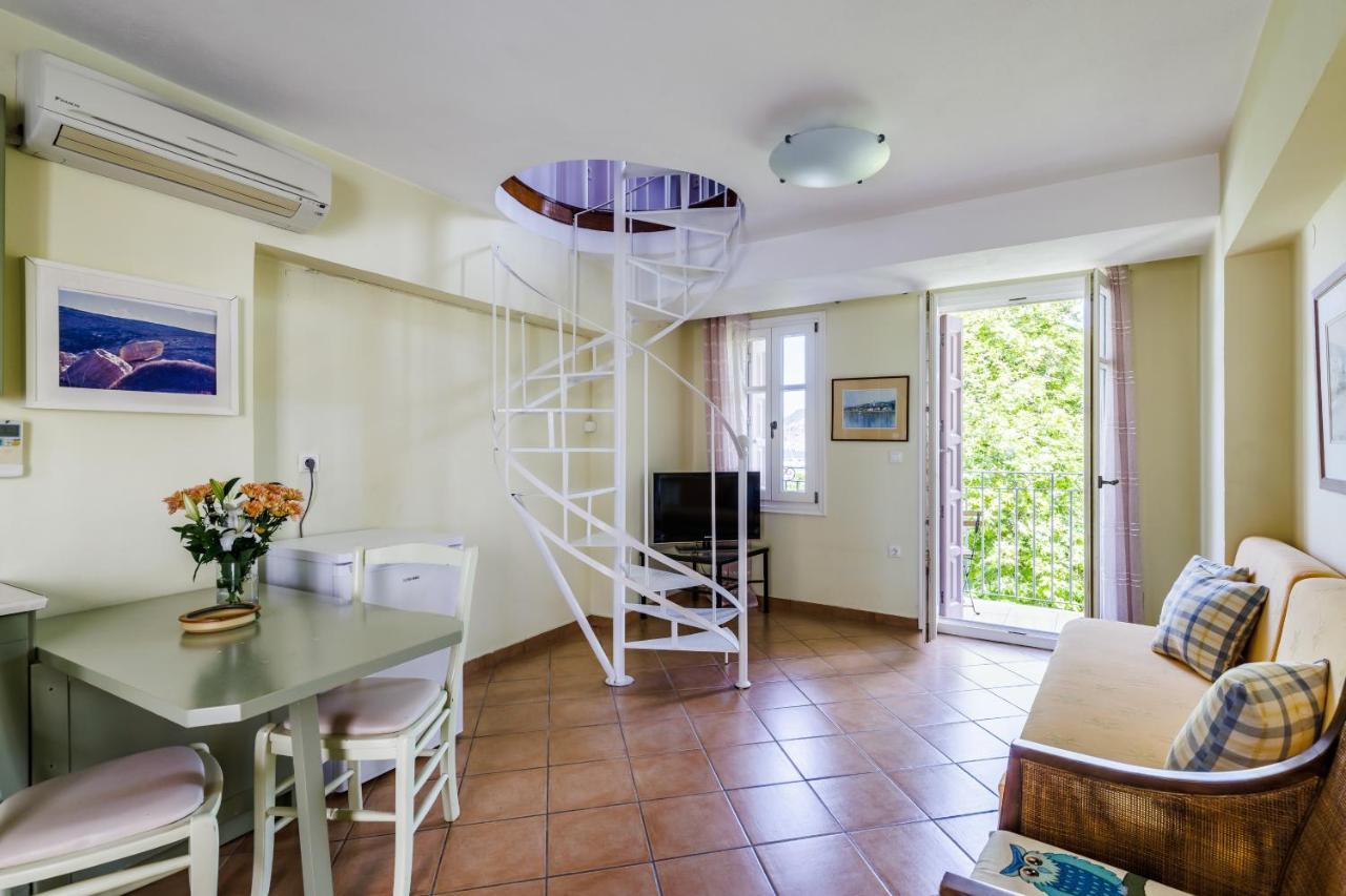 Sentefi Maisonette 斯科派洛斯 外观 照片